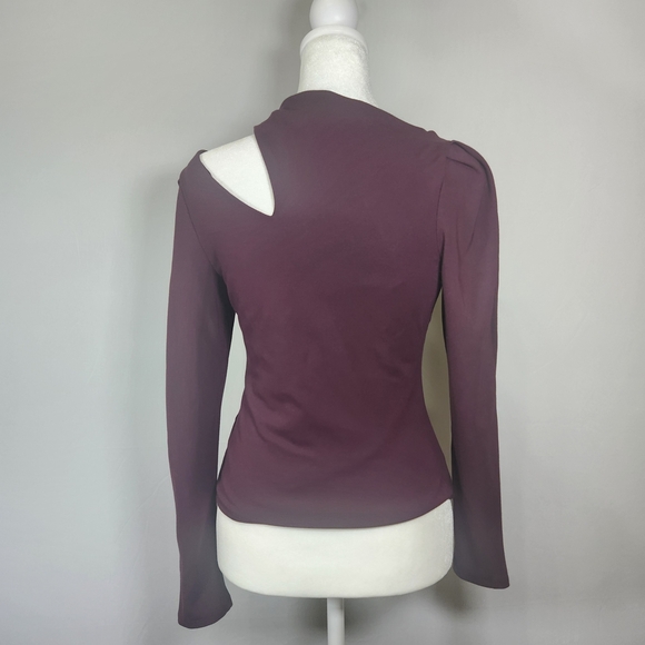 Express Burgundy  Blouse - Picture 5 of 10